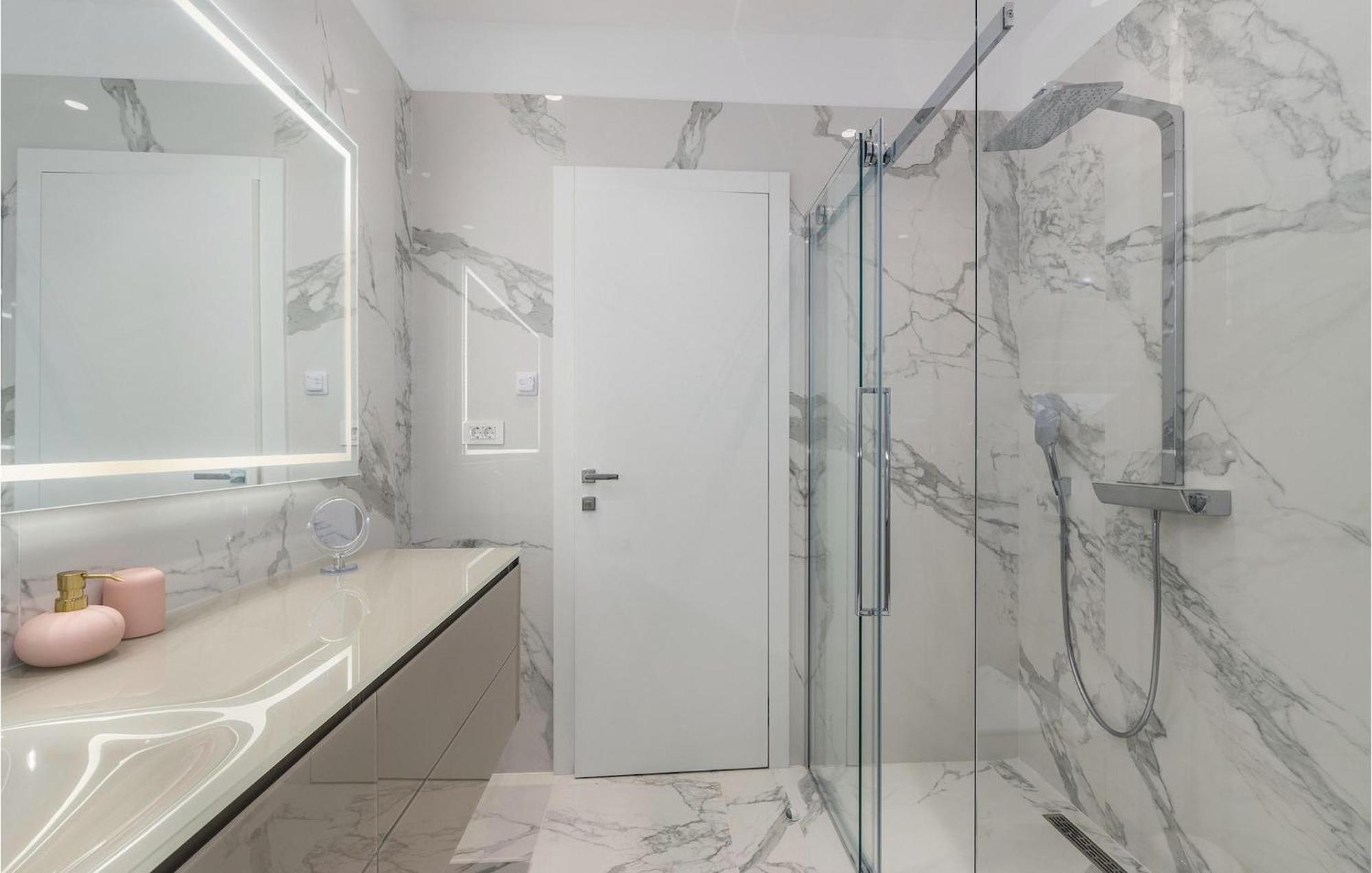 Sara Kastelir Holiday home